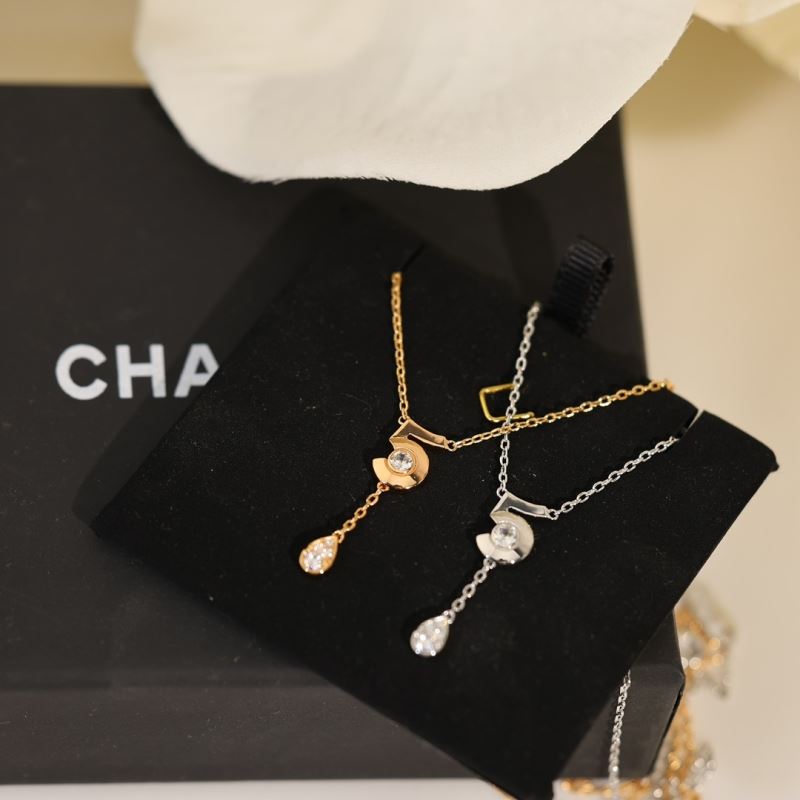 Ch**el necklaces